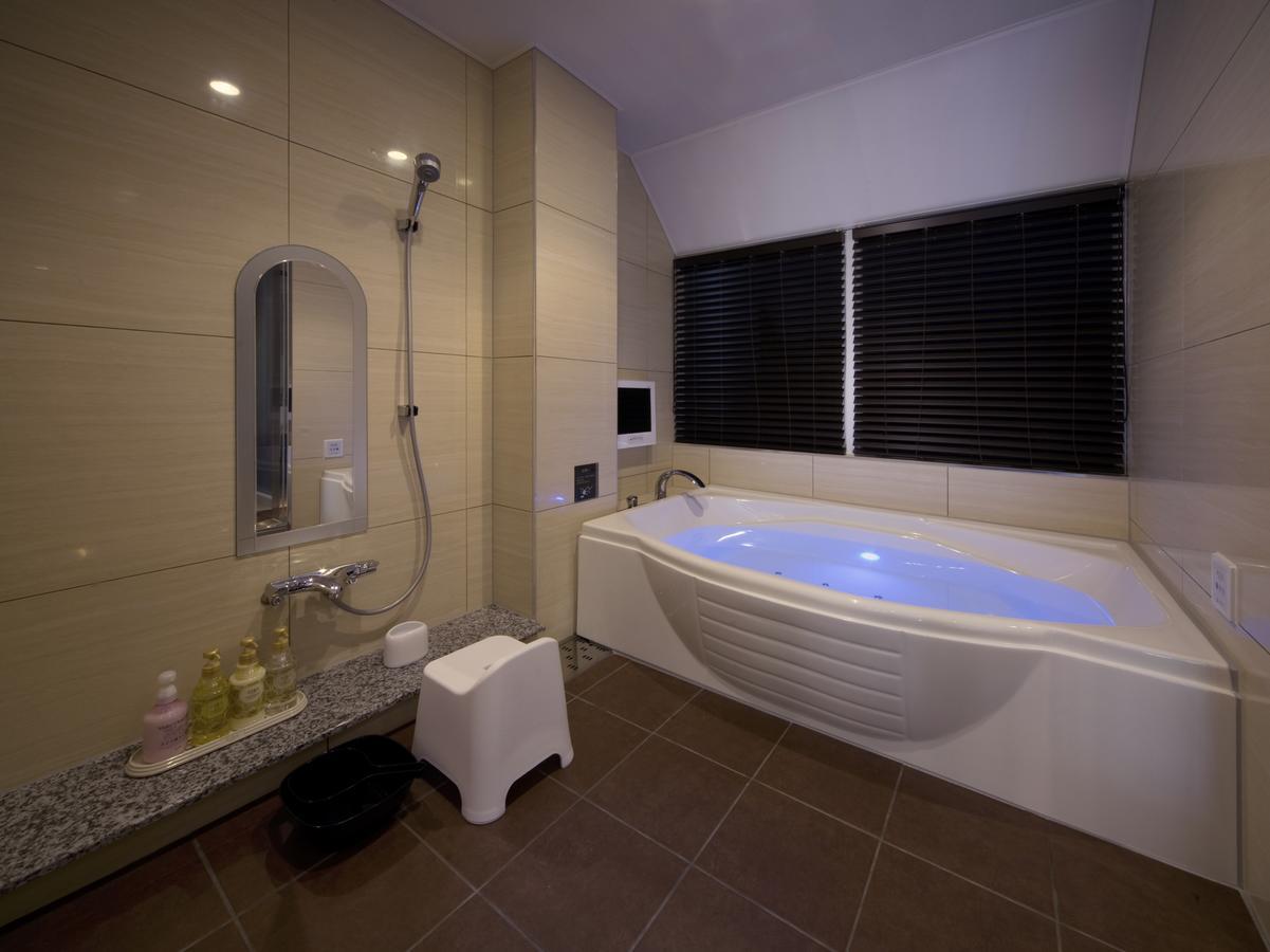 Jewel Hotel Luxury Modern (Adults Only) Miyoshi  Zewnętrze zdjęcie