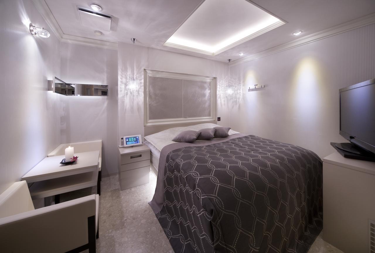 Jewel Hotel Luxury Modern (Adults Only) Miyoshi  Zewnętrze zdjęcie